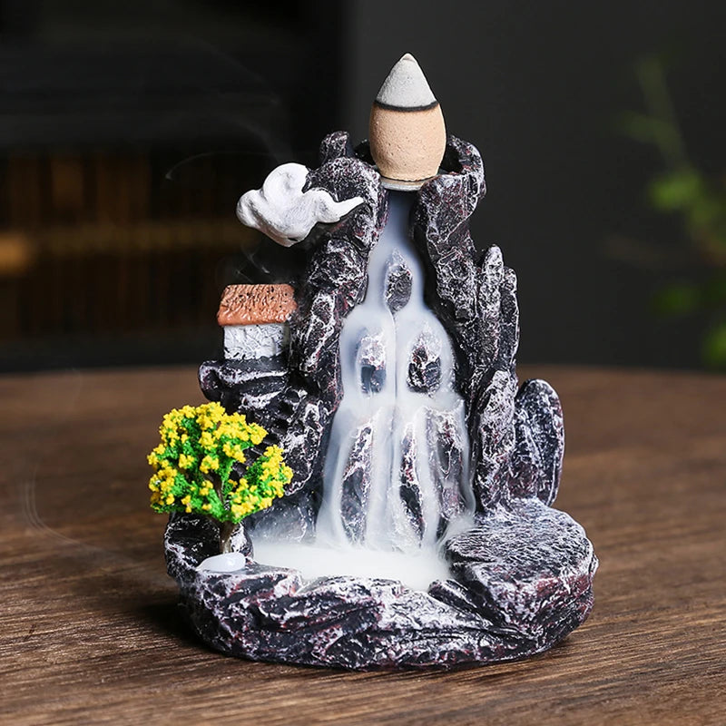Rauchender Wasserfall aus Keramik